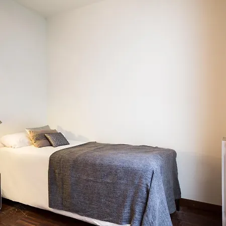 My Space Emirates - Executive Apartments With Private Balcony Barcelona Exterior foto