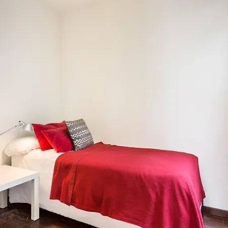 My Space Emirates - Executive Apartments With Private Balcony Barcelona Exterior foto