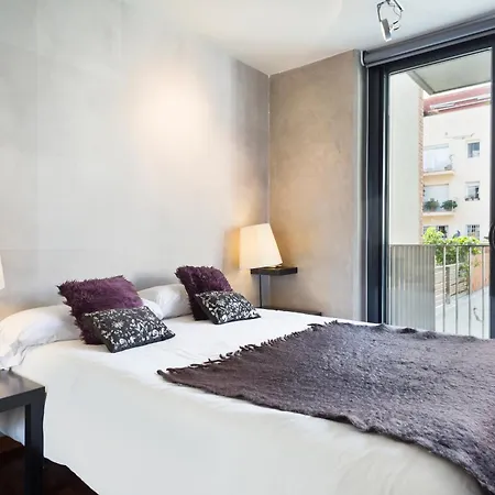 My Space Emirates - Executive Apartments With Private Balcony Barcelona Quarto foto
