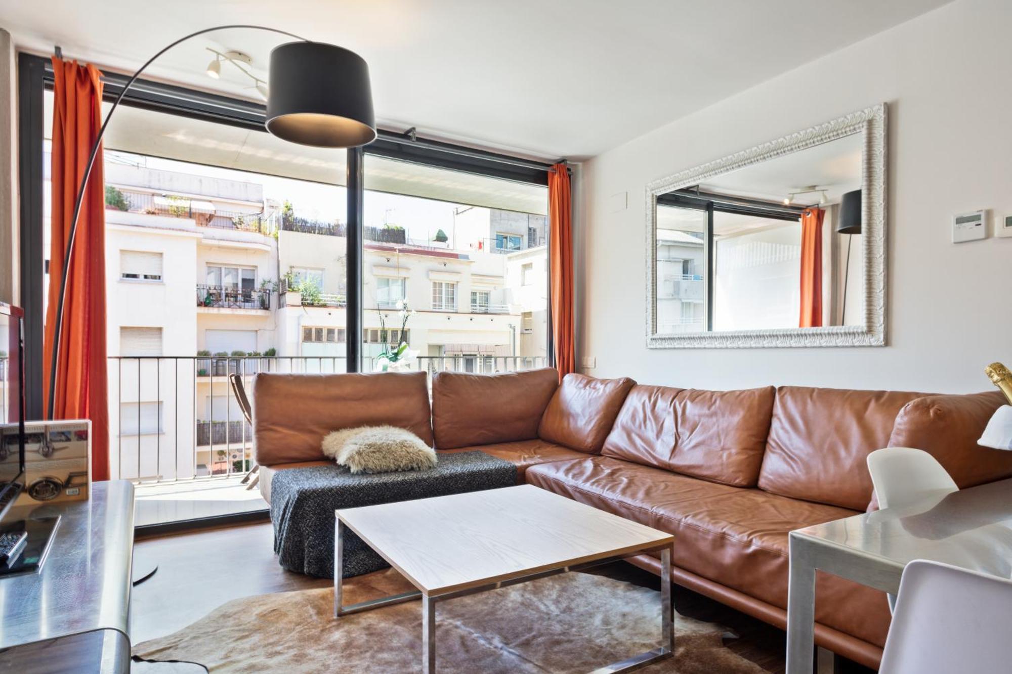 Apartment My Space Emirates - Executive With Private Balcony Barcelona