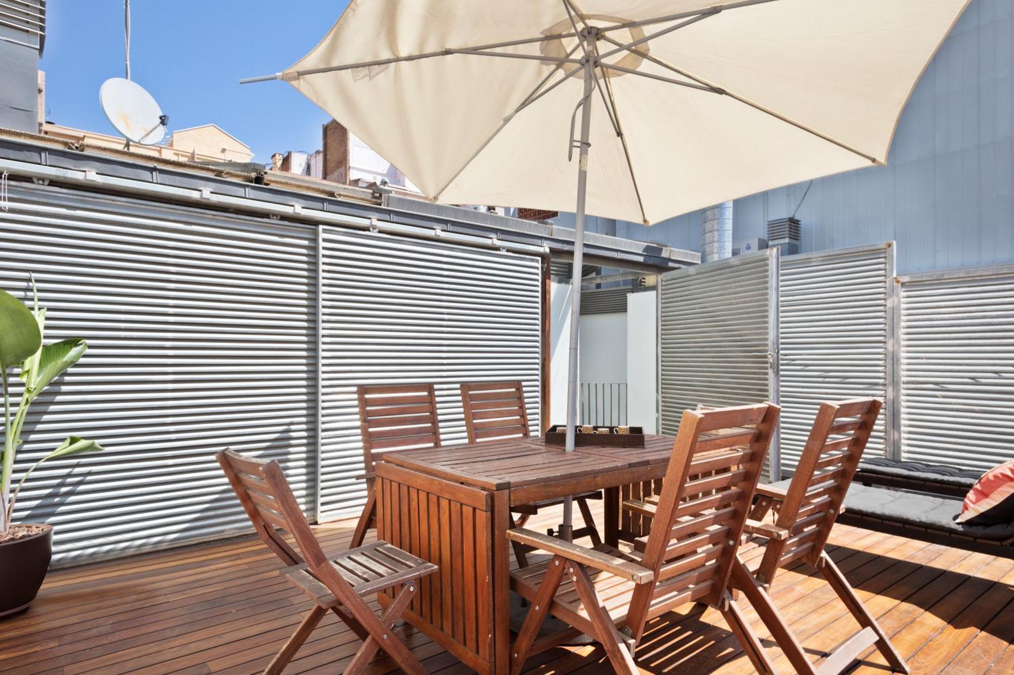 My Space Emirates - Executive With Private Balcony Barcelona