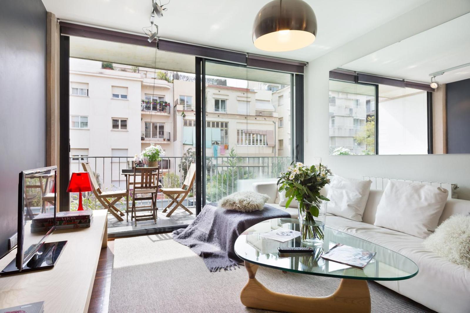 My Space Emirates - Executive With Private Balcony Barcelona